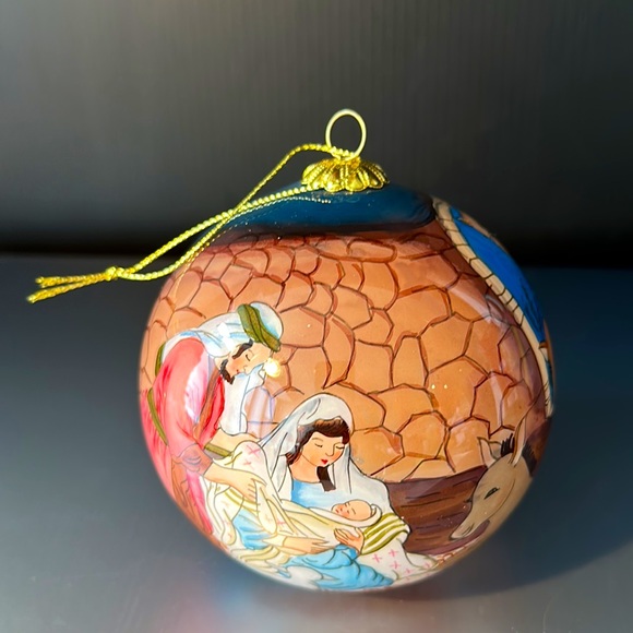 Holiday Christmas Nativity Scene Glass Ornament Ball Hand Painted Li